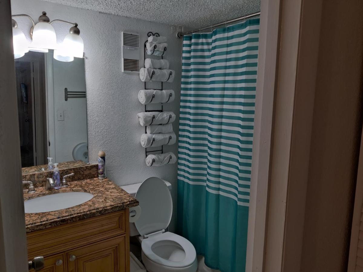 Centauri Vacation Rentals Beautiful 2-Bedroom Condo, Near All Orlando Attractions, Free Parking & Wi-Fi, King Bed, #1 エクステリア 写真